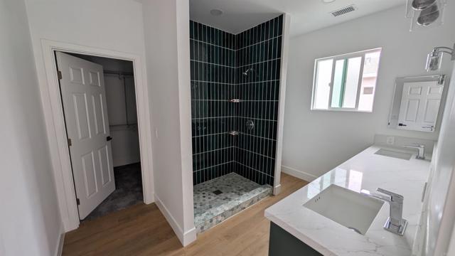 Building Photo - 1236 Buena Vista Ave