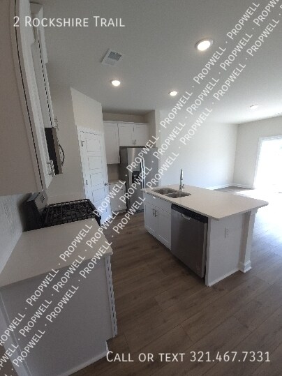 Building Photo - 2 Rockshire Trl