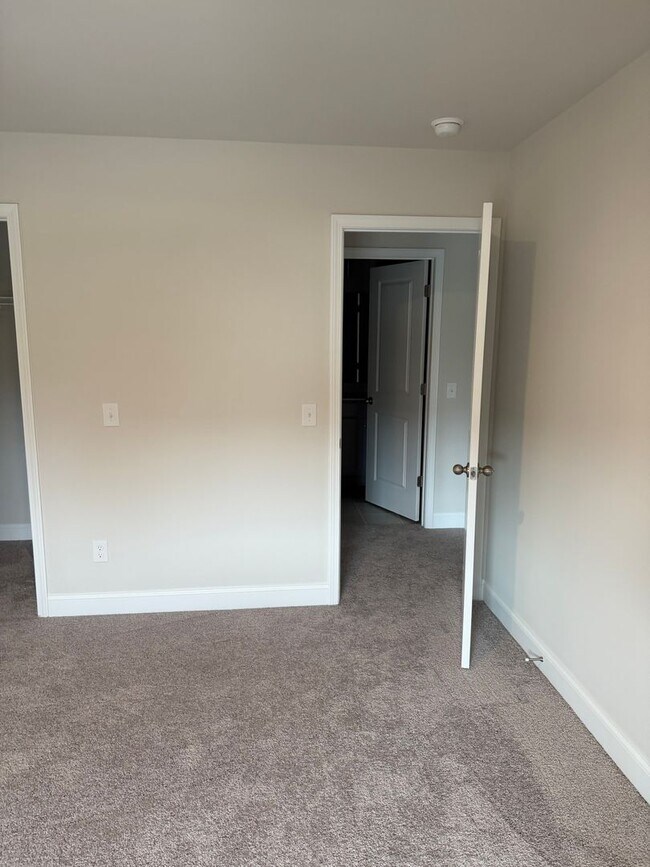 Building Photo - New construction