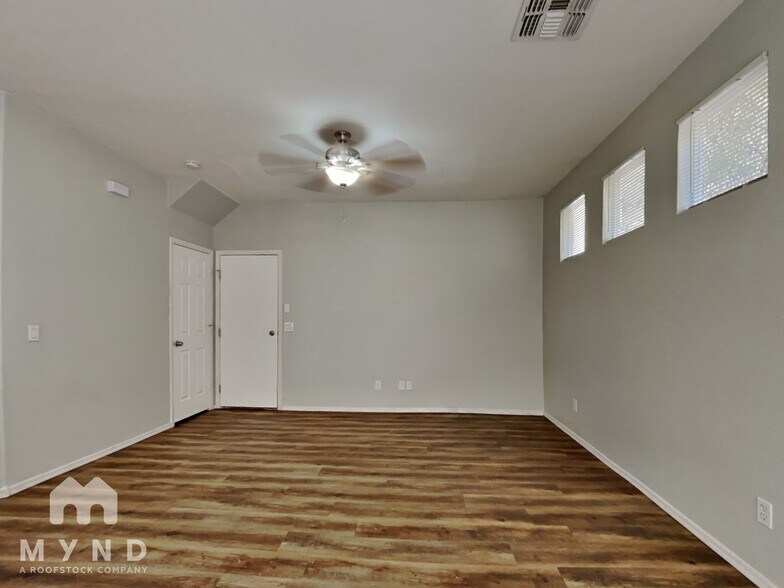 Building Photo - 1508 E Atlanta Ave