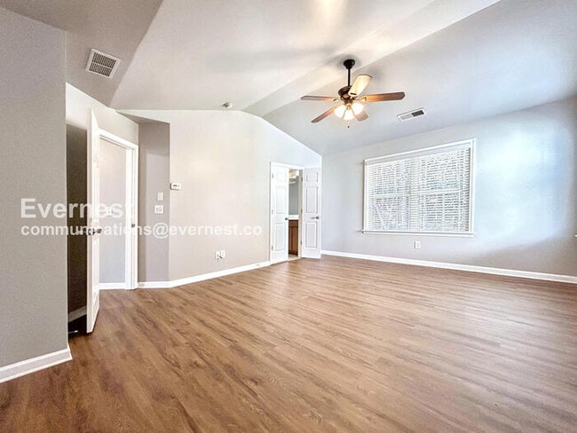 Building Photo - 2221 Nottley Dr