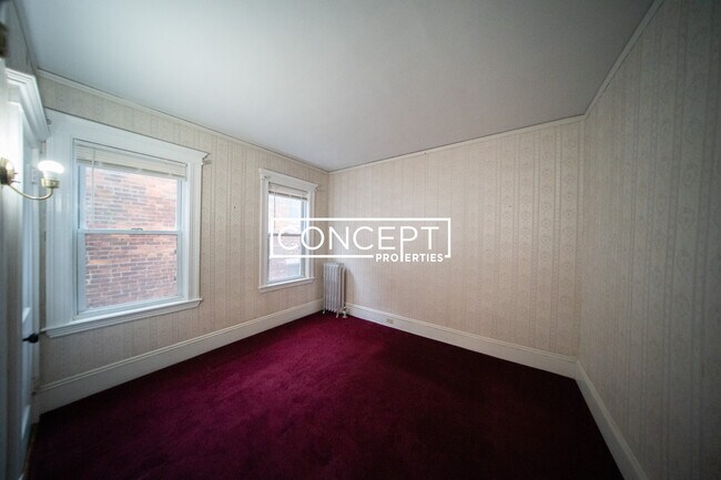 Building Photo - 92 Browne St