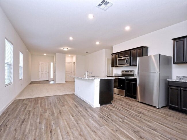 Building Photo - 19400 Caymus Dr