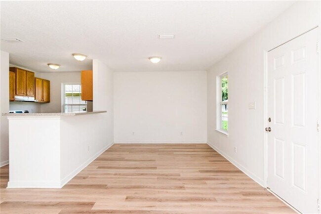 Building Photo - 9932 Magnolia Crest Ct