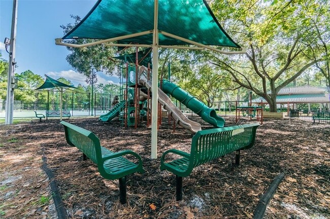 Building Photo - 9481 Highland Oak Dr