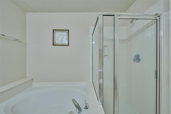 Building Photo - 298 Sentry Maple Pl