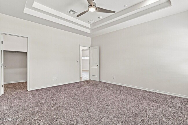 Building Photo - 13253 Coldham St