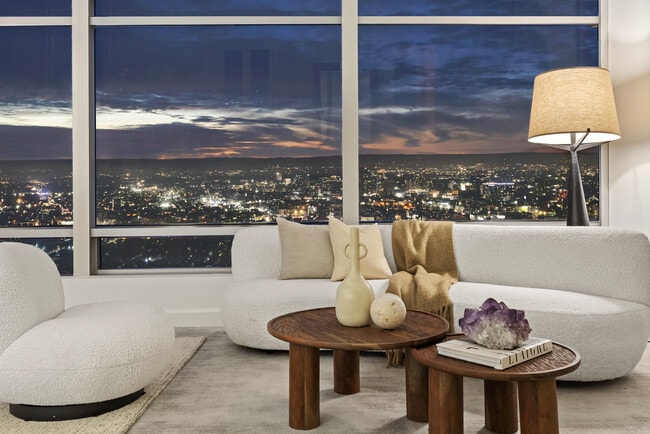 Building Photo - 900 W Olympic Blvd