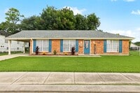 Building Photo - 839 Behrman Ave