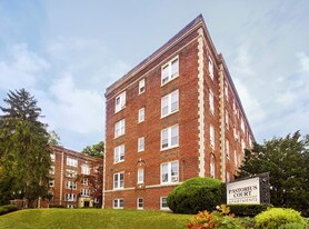 Building Photo - Pastorius Court