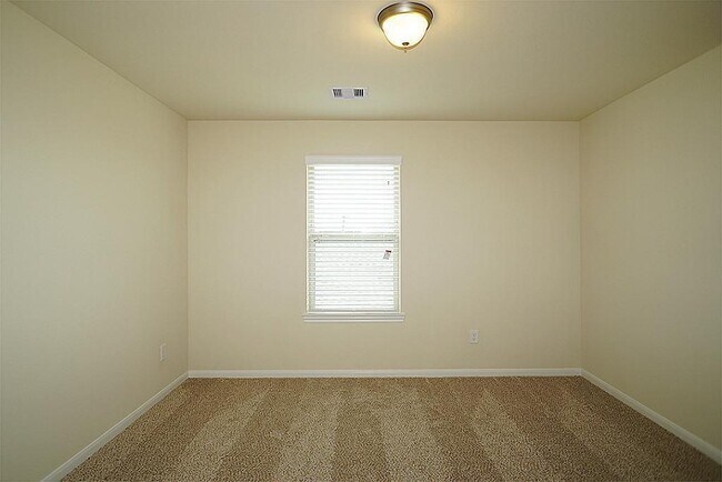 Building Photo - 17923 Alora Springs Trace