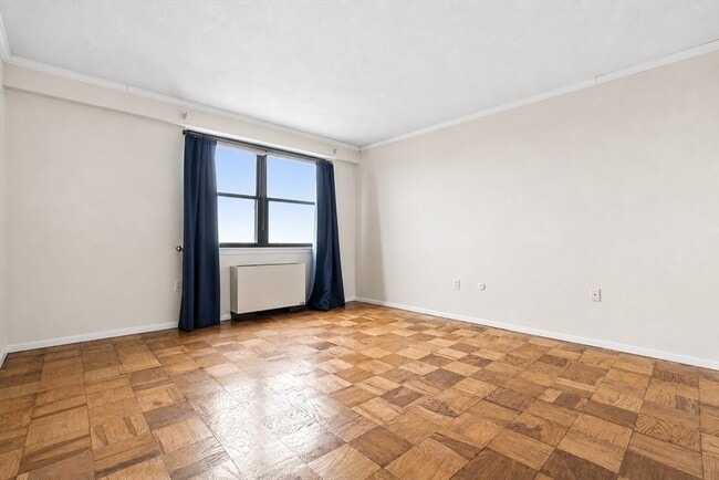 Building Photo - 8 Whittier Pl
