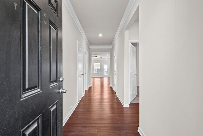 Building Photo - NOW RENT READY
