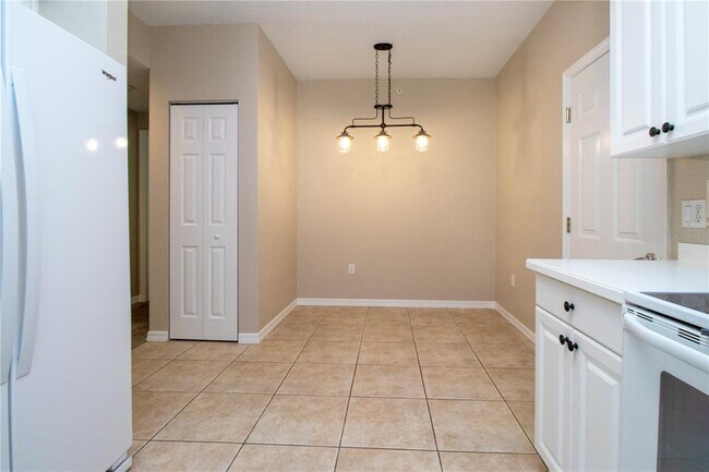Building Photo - 7139 Cedar Hollow Cir