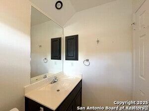 Building Photo - 1603 Doe Park