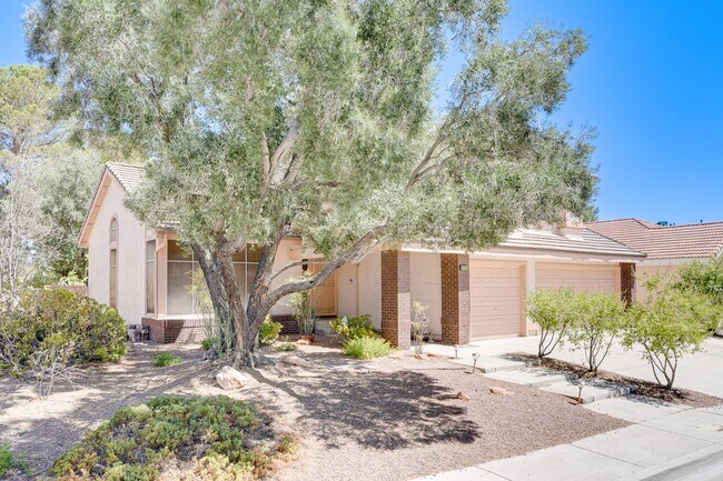 Building Photo - Luxury Meets Comfort in This Beautiful 4-Bedroom Retreat