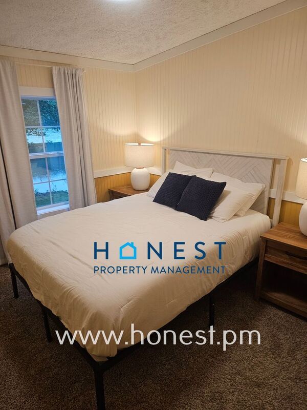 Building Photo - 107 Wood Land Dr