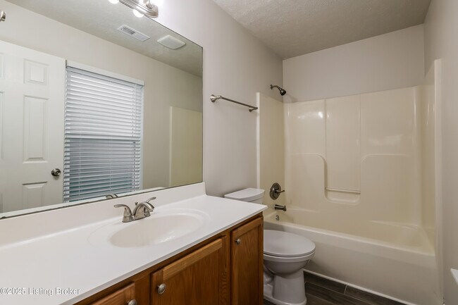 Building Photo - 534 Matterhorn Dr