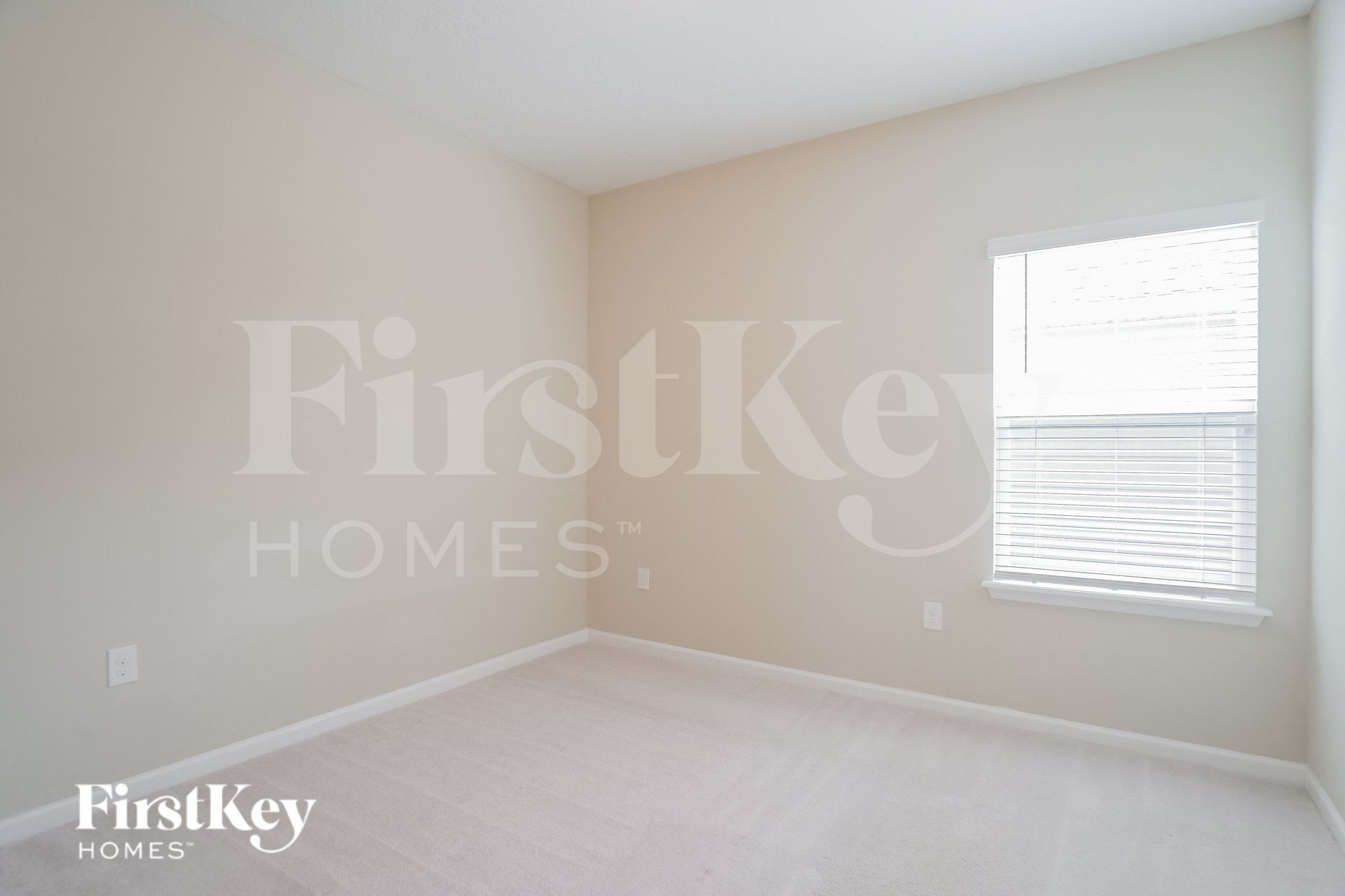 Building Photo - 332 Stone Arbor Ln