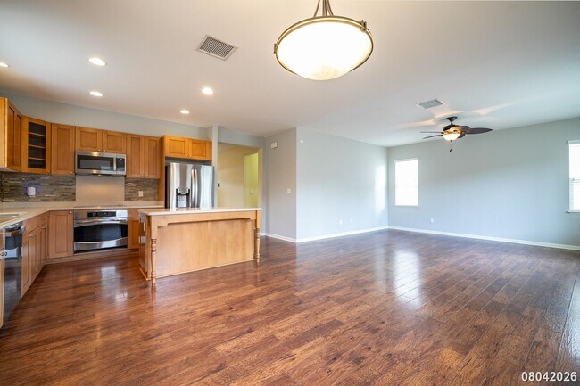 Building Photo - 5 Bed 3 Bath in Ka Makana at Hoakalei
