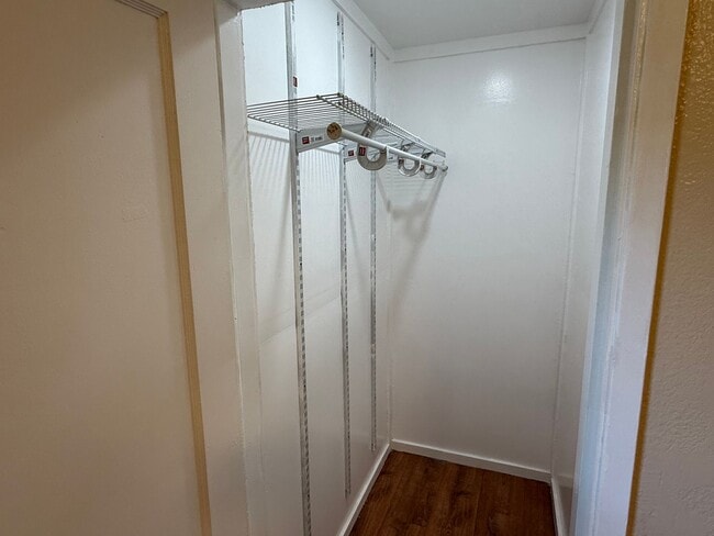 Building Photo - Richmond 2-Bedroom Single Family Home w/ 1...