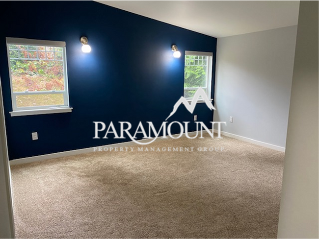 Building Photo - Beautiful 3 Bed/2 Bath Rambler Awaits!