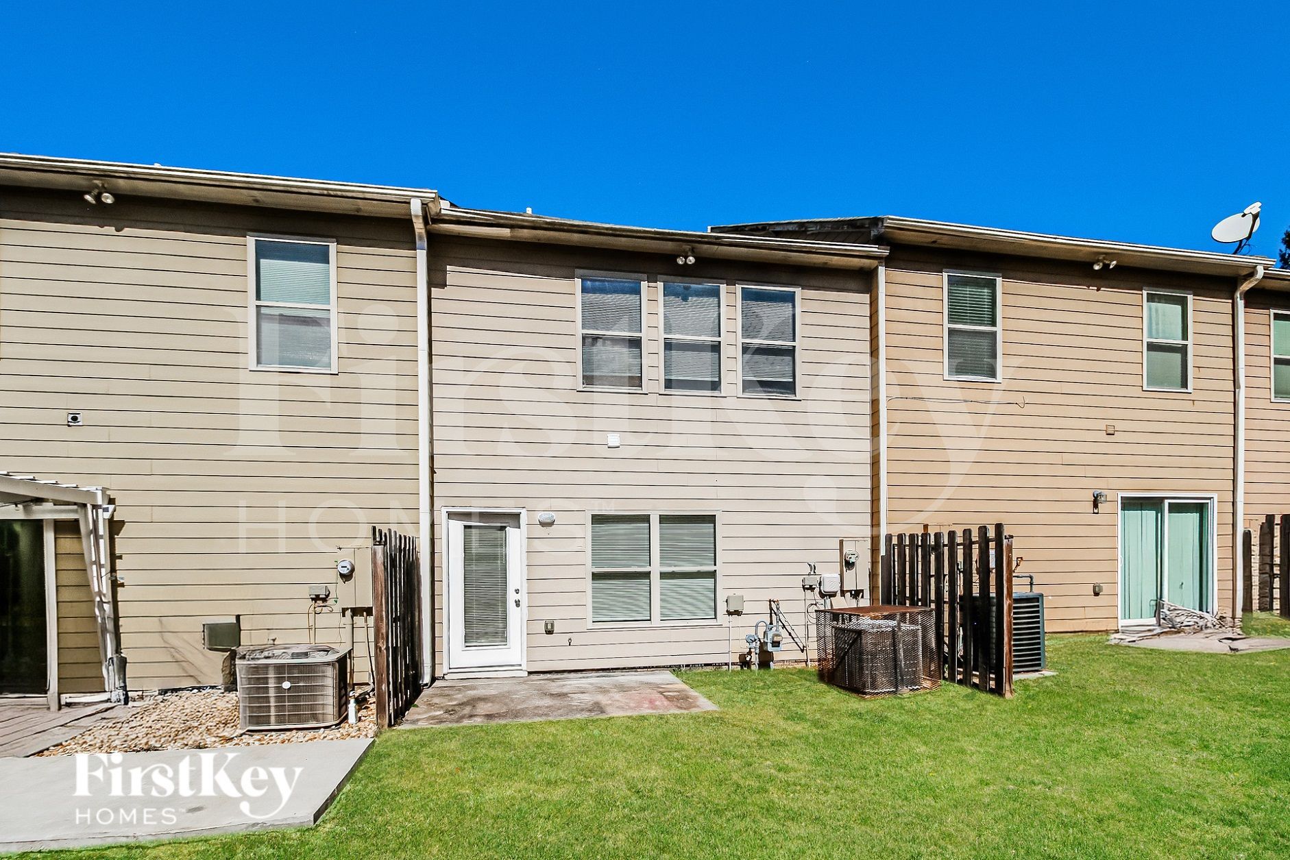 Building Photo - 6014 Centennial Run