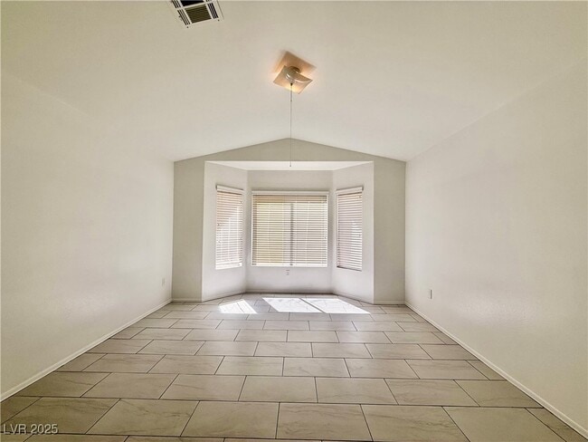 Building Photo - 2173 Point Mallard Dr