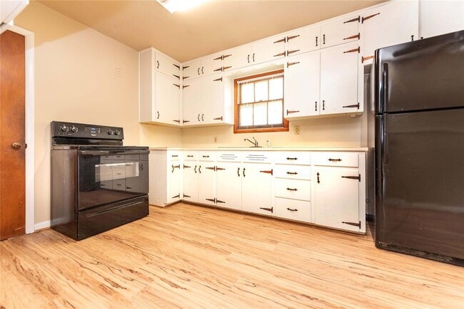 Building Photo - 7602 Delafield Ln
