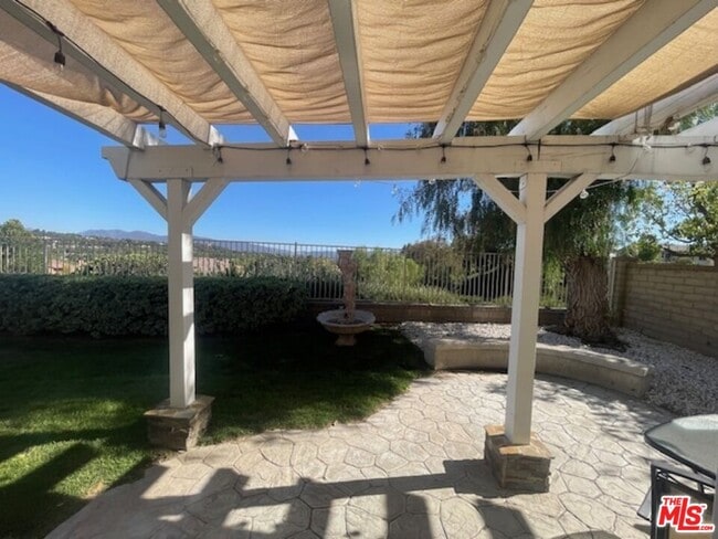 Building Photo - 24224 Edelweiss Ct