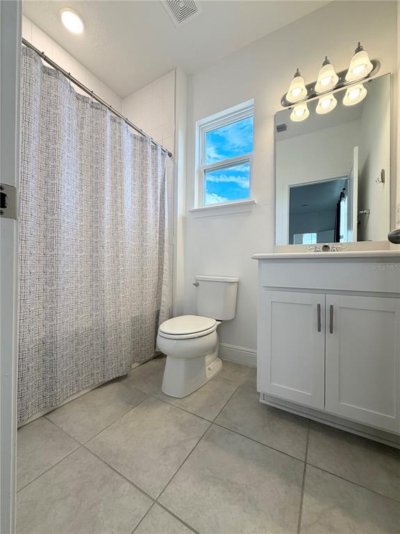 Building Photo - 15050 Lake Bessie Loop