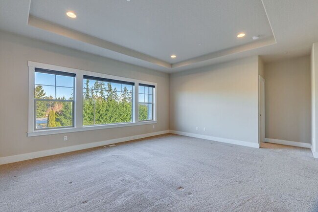 Building Photo - 11741 SW Barcelona St