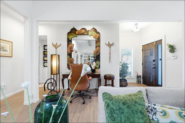 Building Photo - 5718 Over Downs Cir