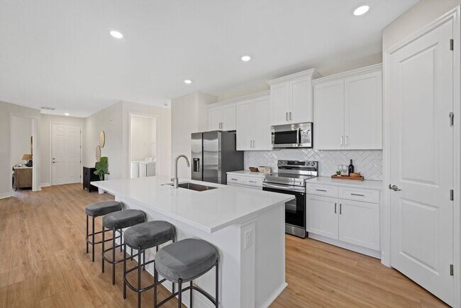 Building Photo - 2945 Cascabel Terrace