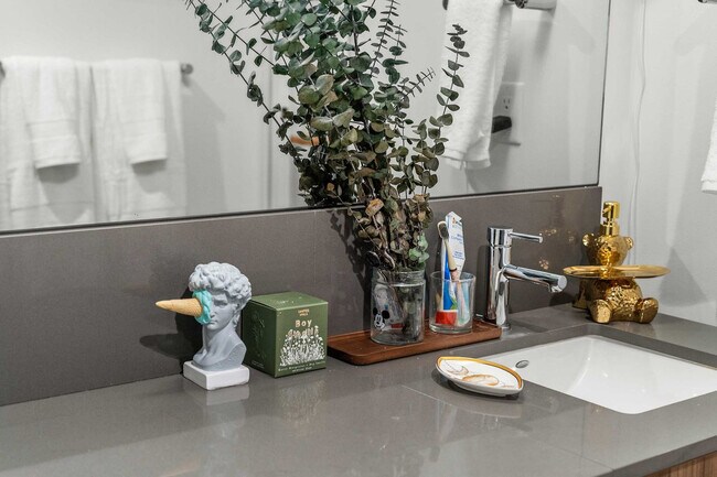 Building Photo - 300 Harrison Ave