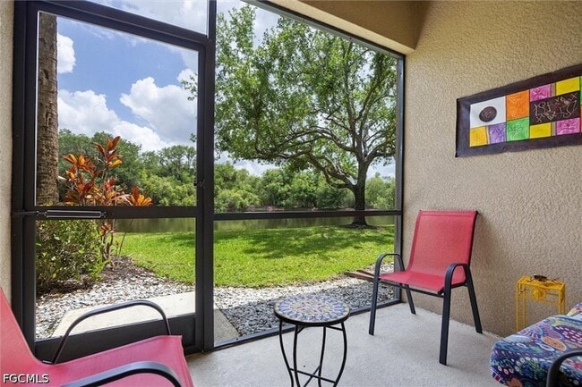 Building Photo - 3210 Cottonwood Bend