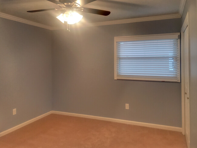 Main Bedroom - 2932 Rio Rita Ave