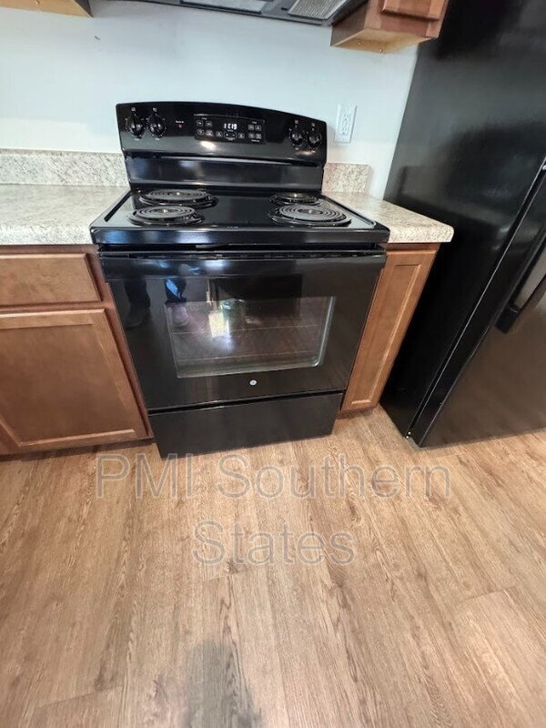 Building Photo - 926 Shakespeare Dr