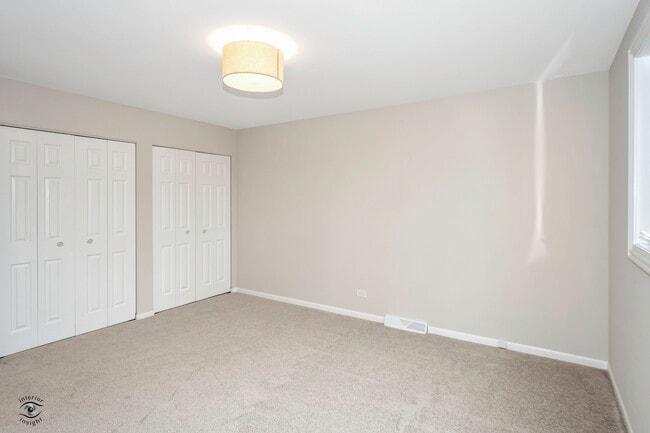 Building Photo - 14631 S Arboretum Dr