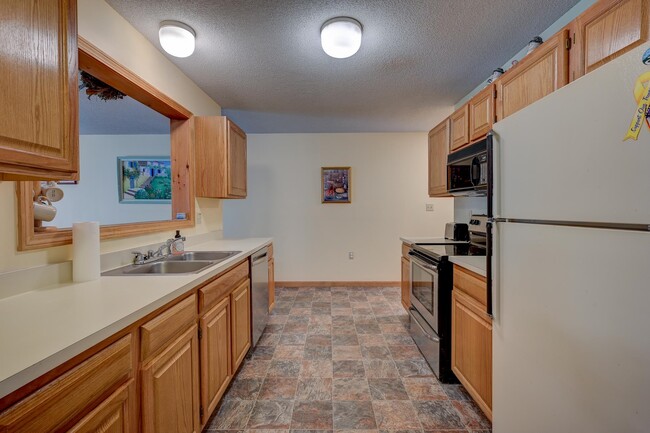 Building Photo - 23 Northbrook Cir