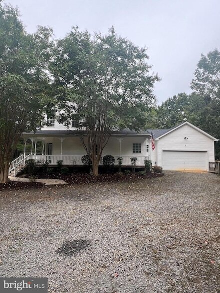 Building Photo - 20670 Bloombury Ln