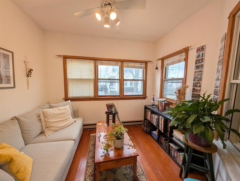 Building Photo - 80 Pearson Rd