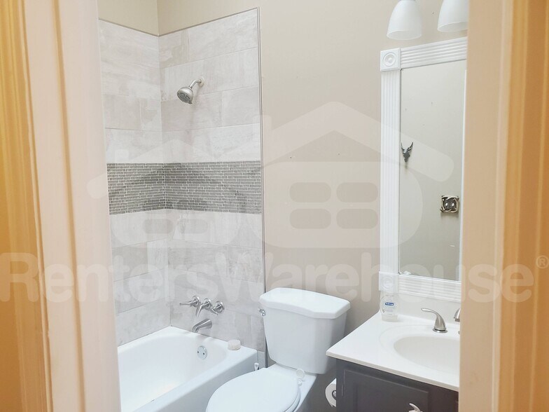 Building Photo - 1020 Towne Manor Ct NW