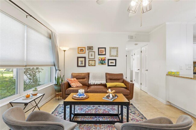 Building Photo - 1010 Bay Breeze Terrace