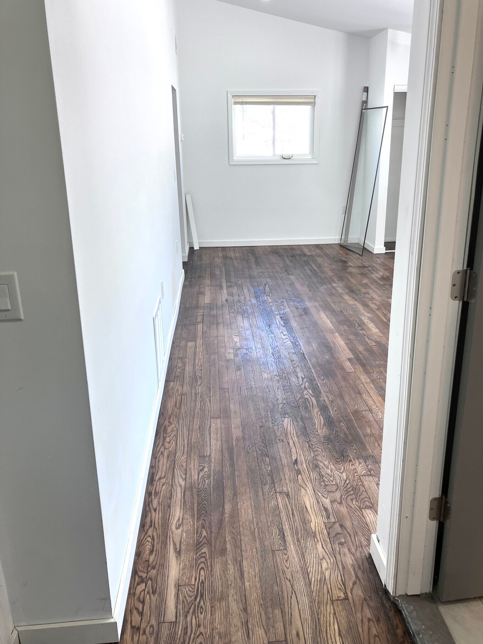 Building Photo - 21781 Logue Ave