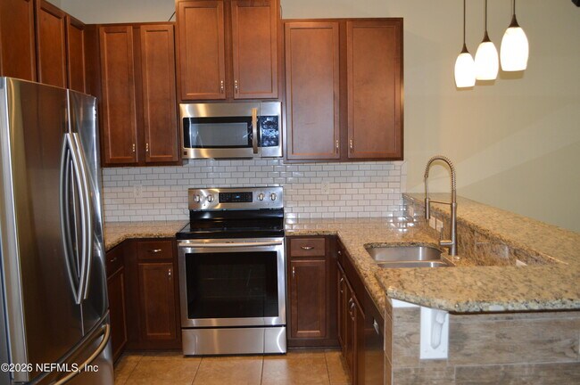 Building Photo - 13348 Ocean Mist Dr