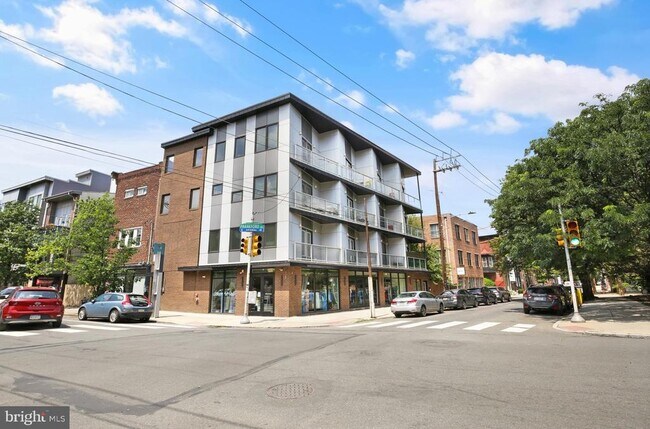 Building Photo - 2050 Frankford Ave