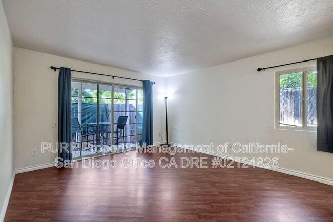 Building Photo - 2253 Raintree Pl