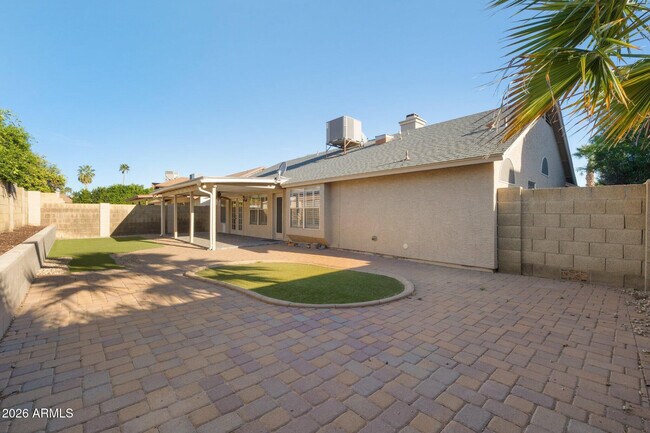 Building Photo - 4230 E Saltsage Dr