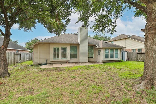 Building Photo - 11106 Wortham Gate Dr